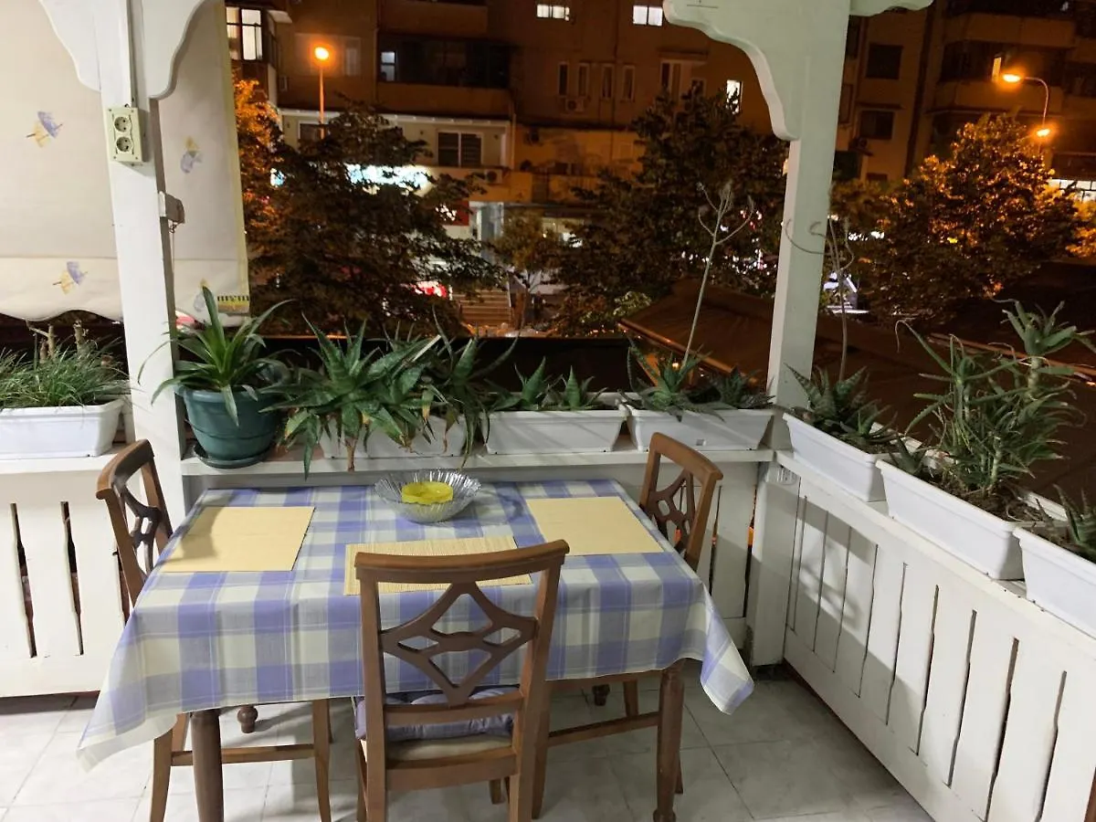 Veranda Apartment Tirana Albanie